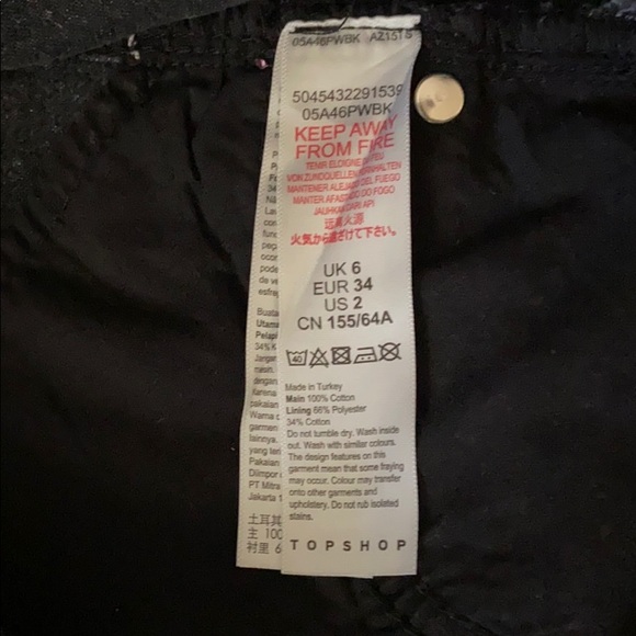 TopShop Kiri High Waist Frayed Cut Offs 2 - Picture 10 of 10